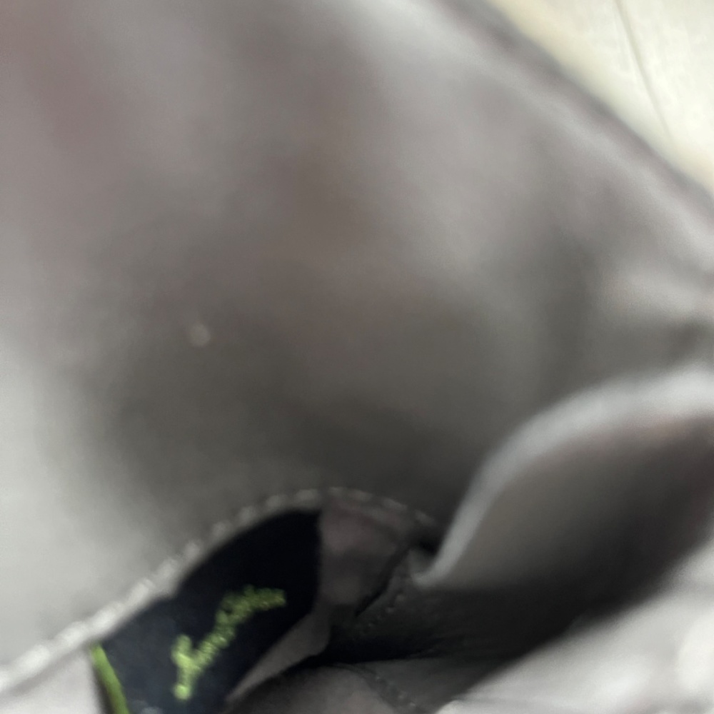 Boots - Picture 6 of 6